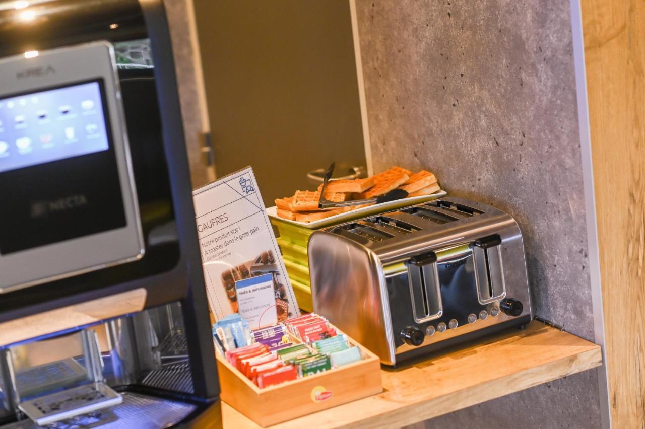 Ibis Budget Site Du Futuroscope Чассенеуил-Ду-Поитоу Экстерьер фото