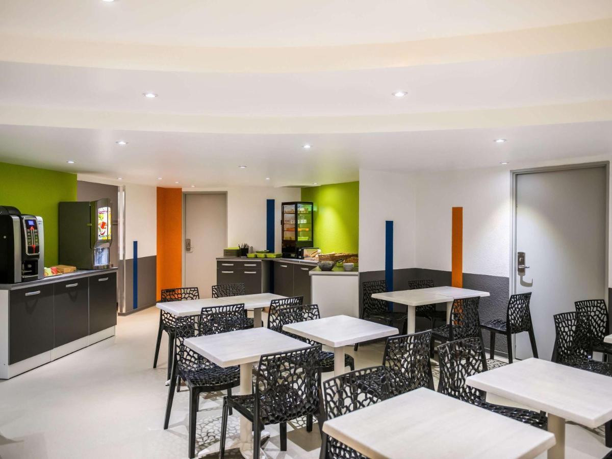 Ibis Budget Site Du Futuroscope Чассенеуил-Ду-Поитоу Экстерьер фото