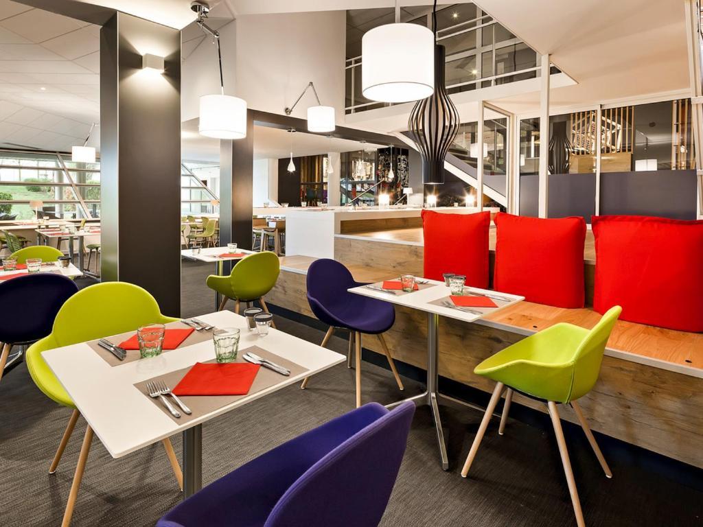 Ibis Budget Site Du Futuroscope Чассенеуил-Ду-Поитоу Экстерьер фото