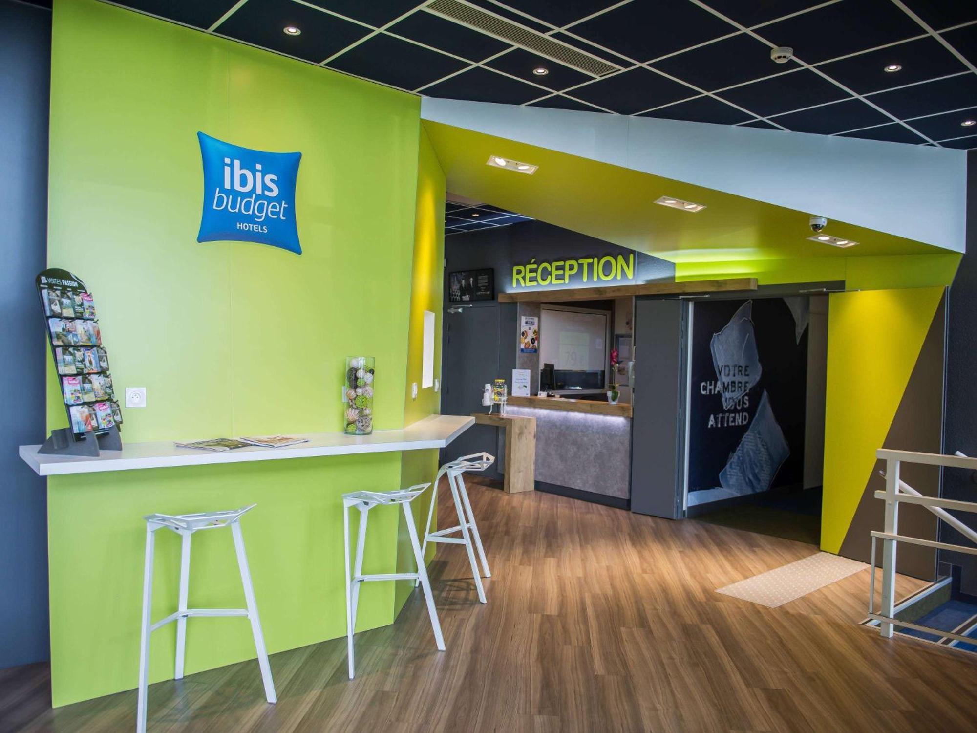 Ibis Budget Site Du Futuroscope Чассенеуил-Ду-Поитоу Экстерьер фото