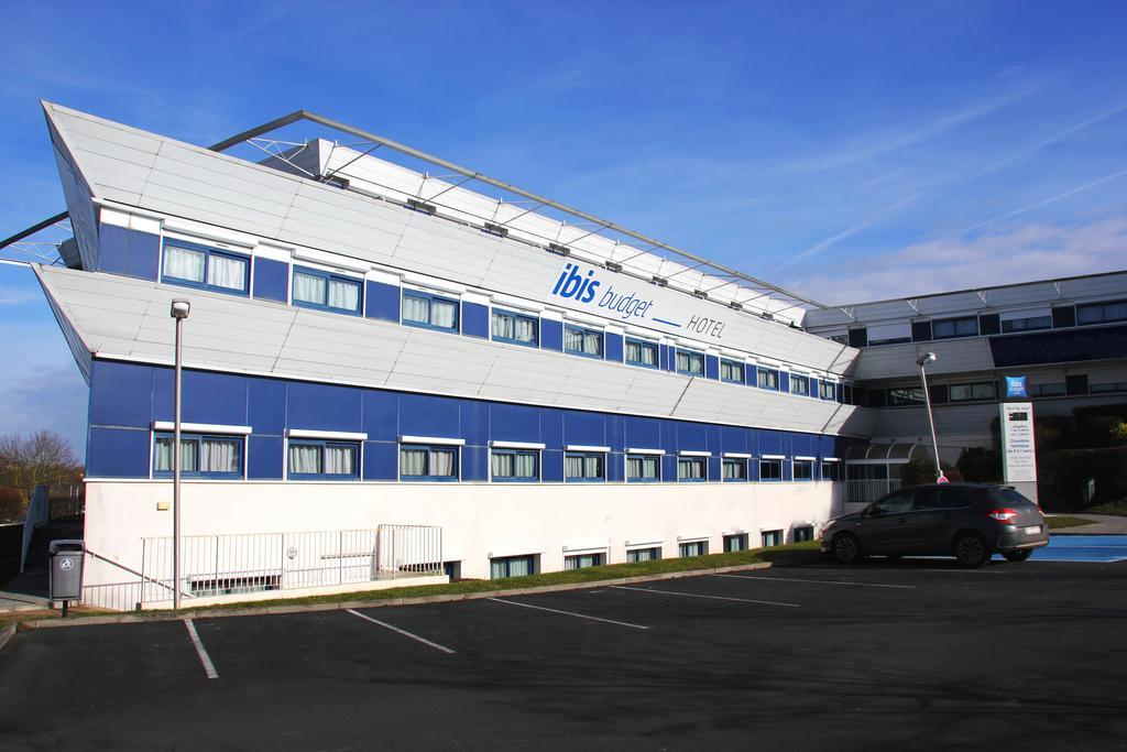 Ibis Budget Site Du Futuroscope Чассенеуил-Ду-Поитоу Экстерьер фото